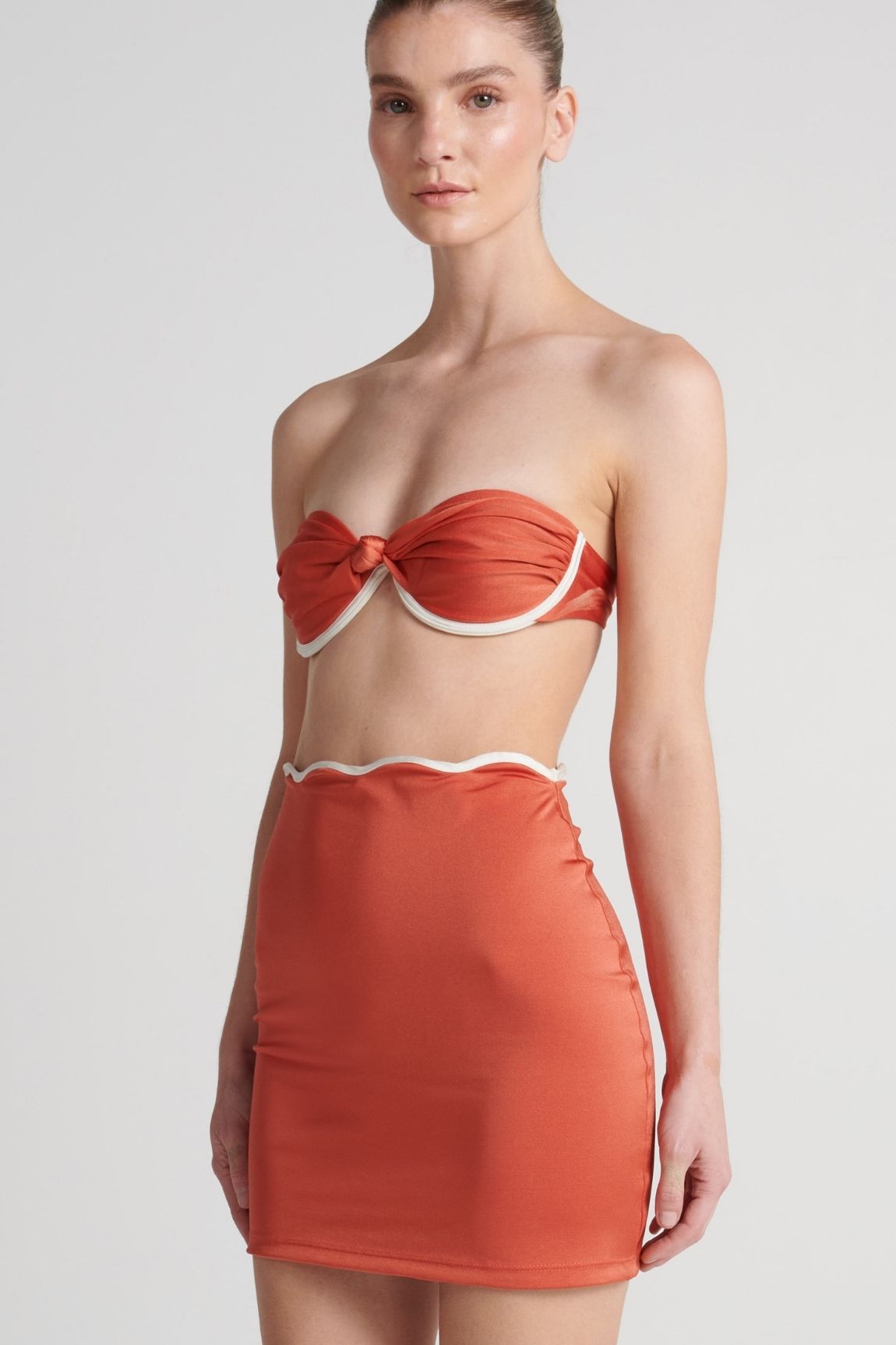 Falda Prism Wave Crimsom