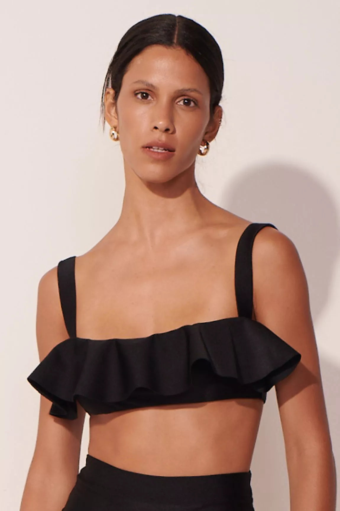 Top The Classy Ruffle Black