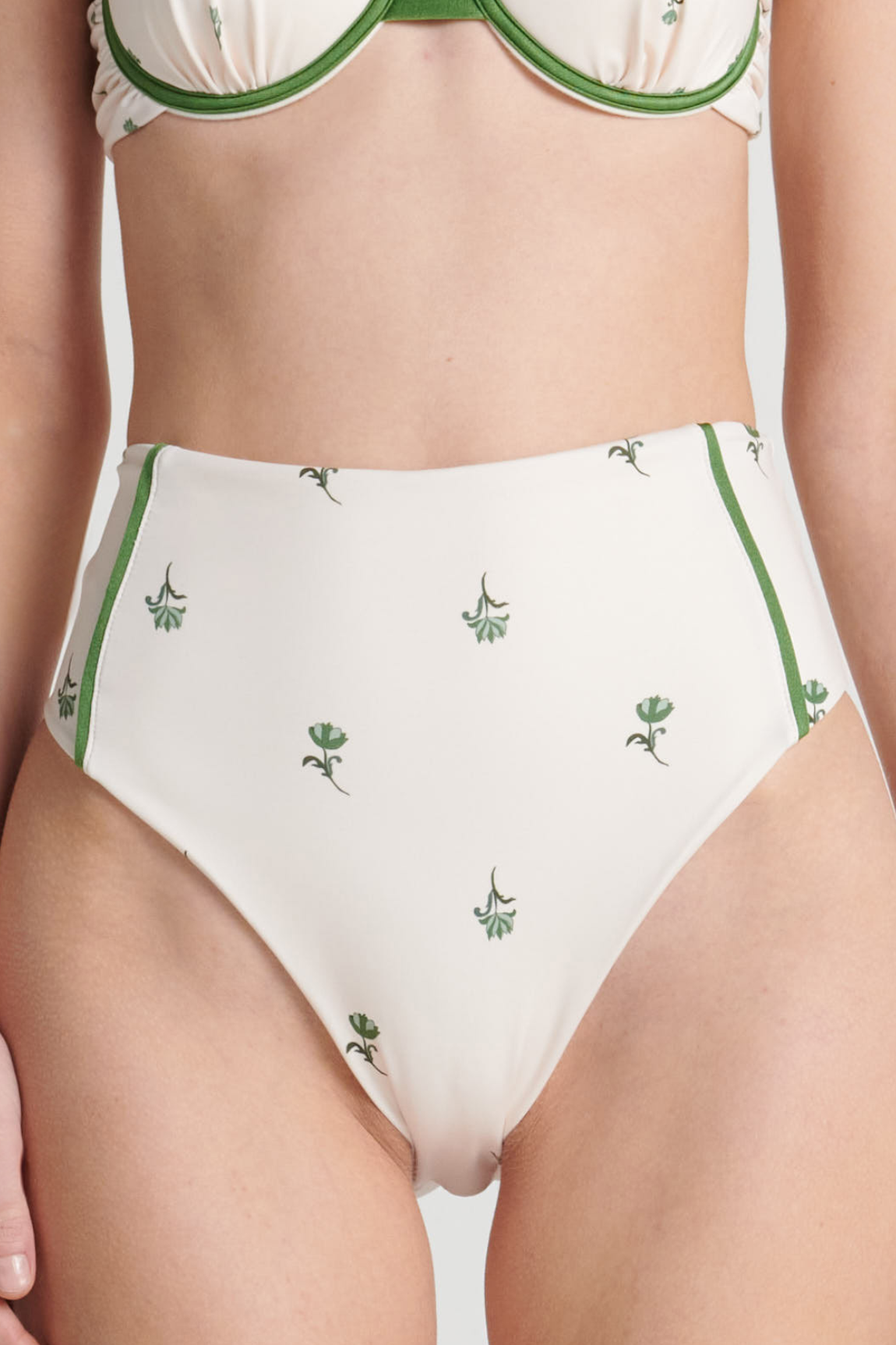 Braga High Waist Aurelia