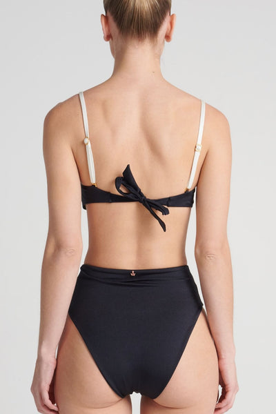 Bottom High Waist Chroma Black